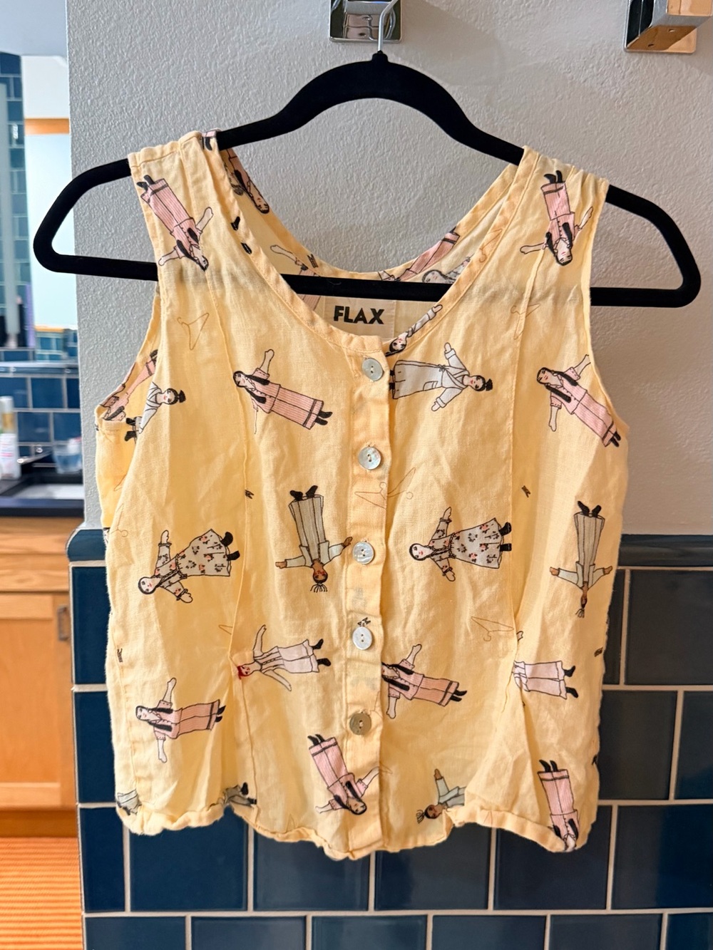 Flax Yellow Button-Front Crop Top with Doll Print